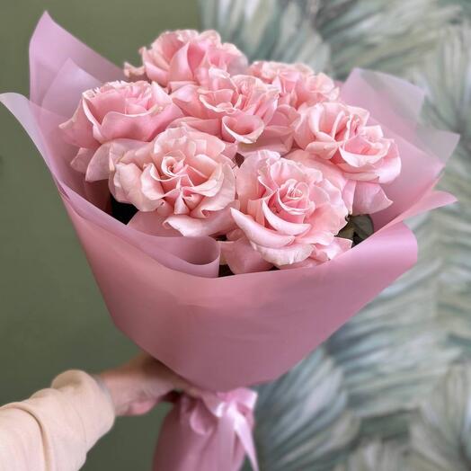 Delicate French roses
