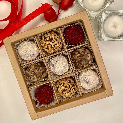 Шоколадные трюфели 9 штук ассорти в подарок маме