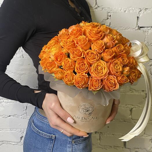 Цветы в бархатной коробке " Латте айва - абрикос " 🧡