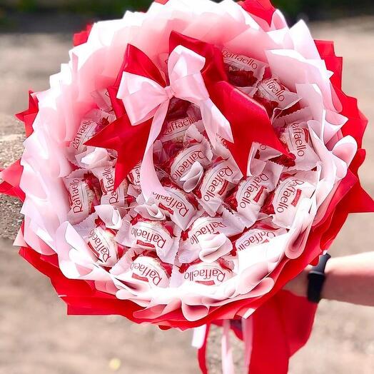 Букет "Raffaello классика"