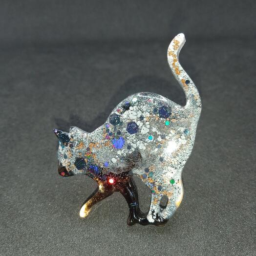 Брошь "Кошка" ручной работы, 5×4.5 см