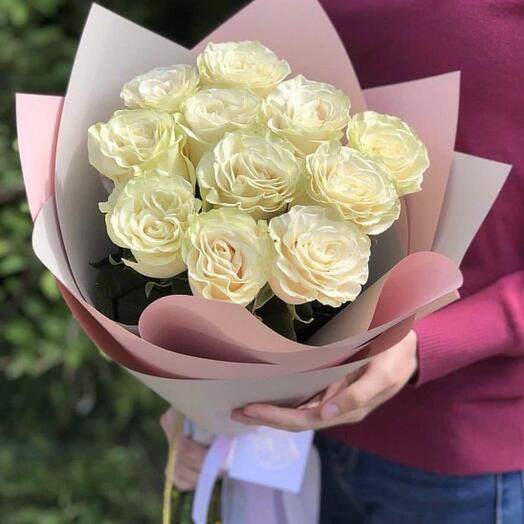 White roses bouquet