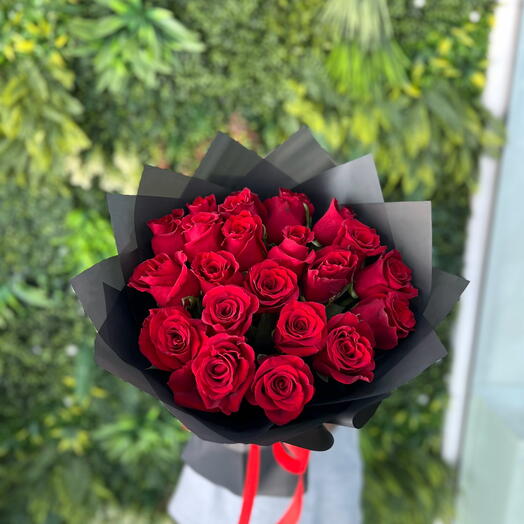 21 Red Roses bouquet