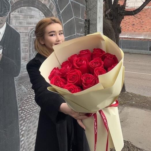 Красные розы