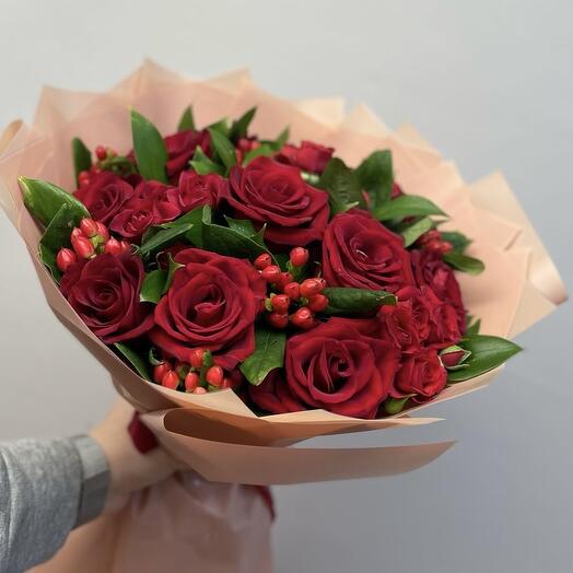 Букет из красной розы