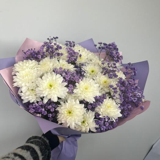 Crisantemo arbusto con gypsophila lila