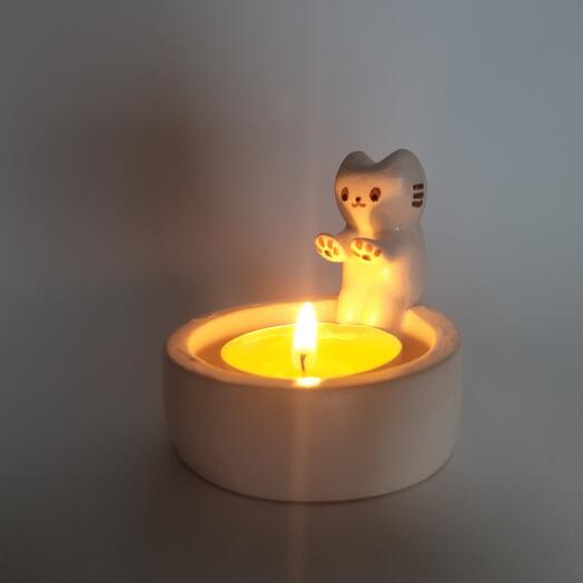 Подсвечник "котик греет лапки"