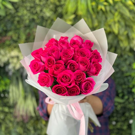 25 Fuschia Roses Bouquet