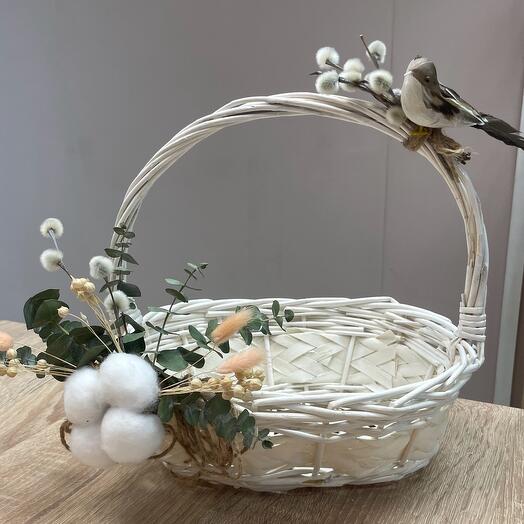 Корзина весенняя