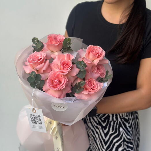 Flower Bouquet "Twist S" with rose and eucalyptus