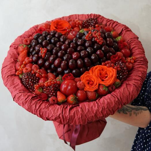Букет «Сердце из черешни» ♥️ Фруктовый букет 🍓