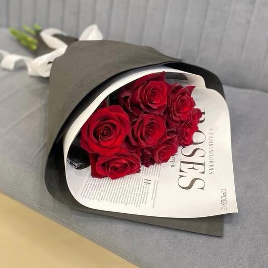 7 стильных роз ️🖤