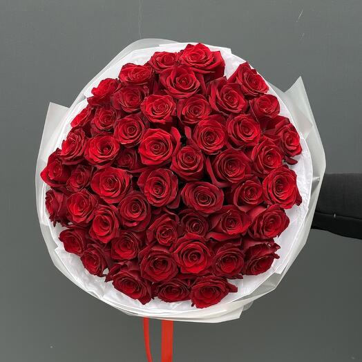 51 Роза в матовом оформлении