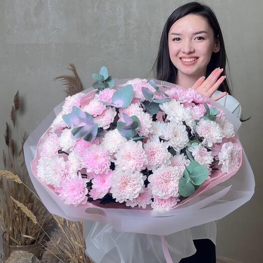Нежное облако хризантем
