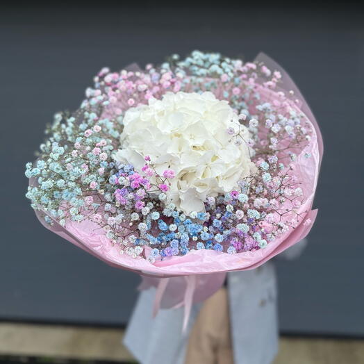 Uroczy biały bukiet