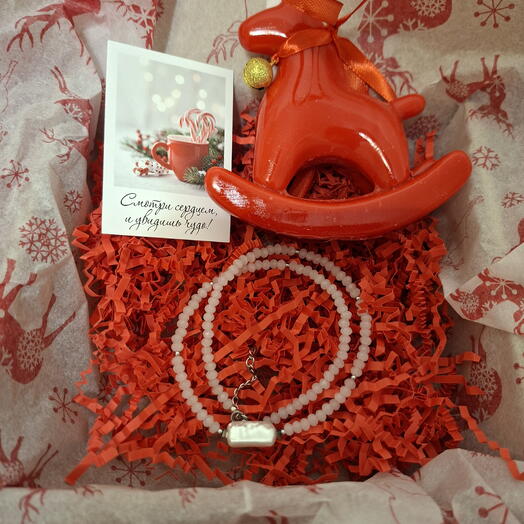 Подарочный бокс  "Атмосфера праздника"