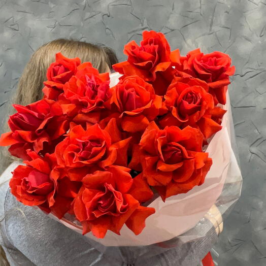 Французские алые Розы