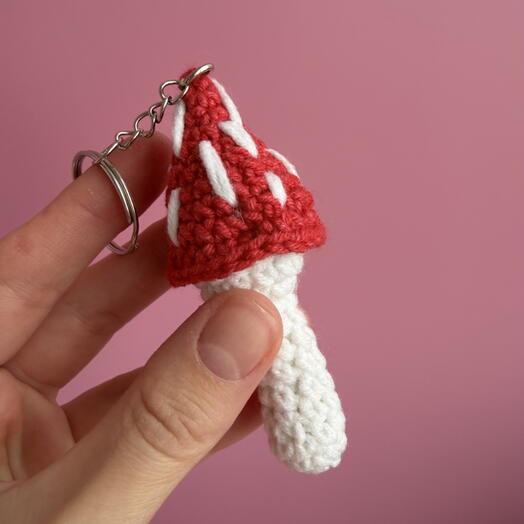 Милый мухоморчик ручной работы. Брелок-обвес на сумочку