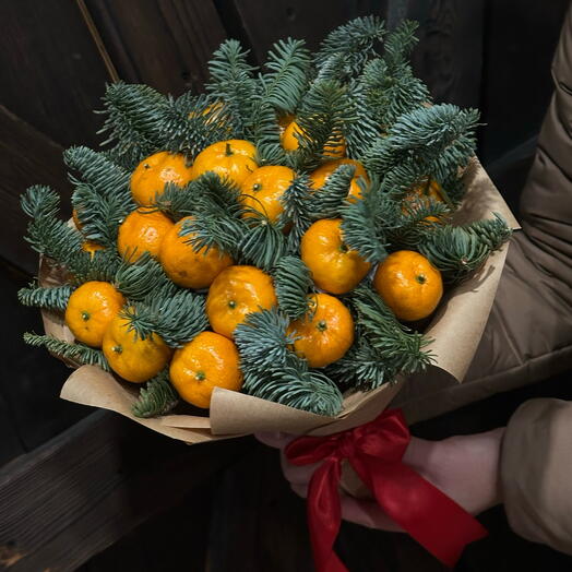 Букет с ароматными мандаринами и нобилисом