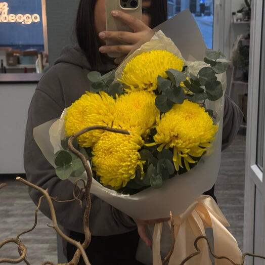 Яркое солнце