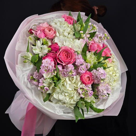 Авторский букет "Pink White O Hara 🌸" с пионовидными кустовыми розами