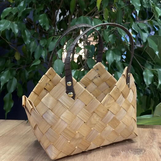 Корзина интерьерная плетенная