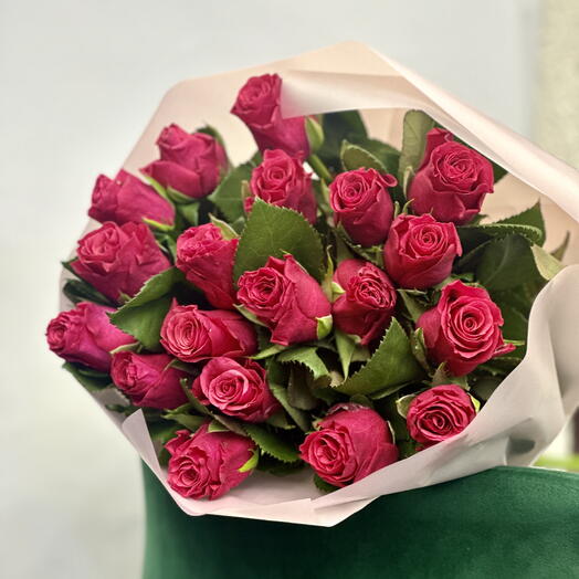 Розы 19 штук