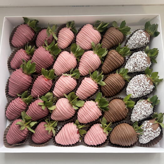 Клубника в шоколаде СКАБИОЗА