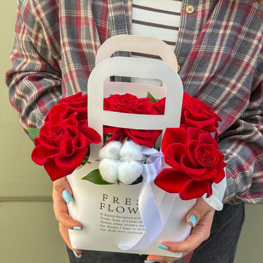 ХИТ‼️ Красная французская Роза + сладкий подарок 🎁