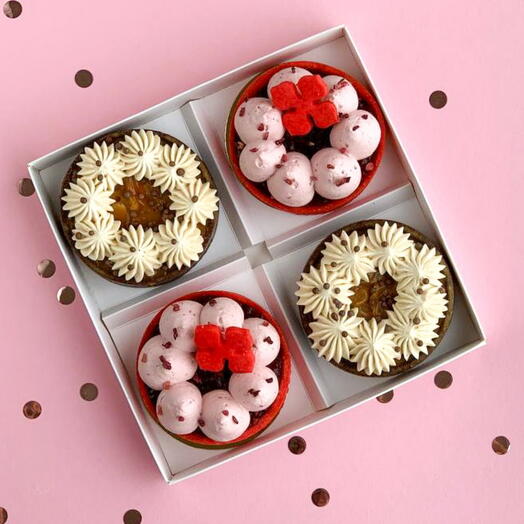 Набор пирожных тарталеток ассорти 4 шт. в подарок