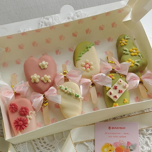 Набор чизкейков-эскимо ассорти в шоколаде в подарок