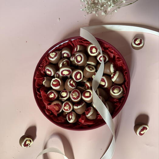 Малина в двойном шоколаде 550 грамм