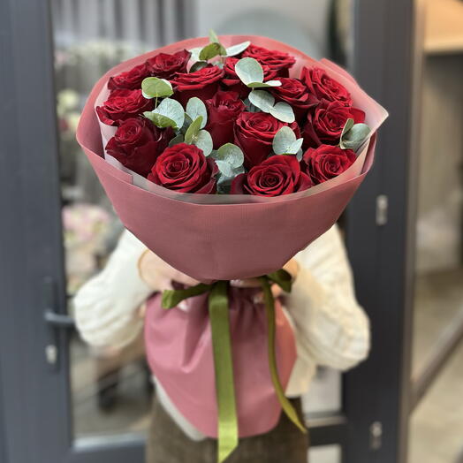 Красные розы 🌹