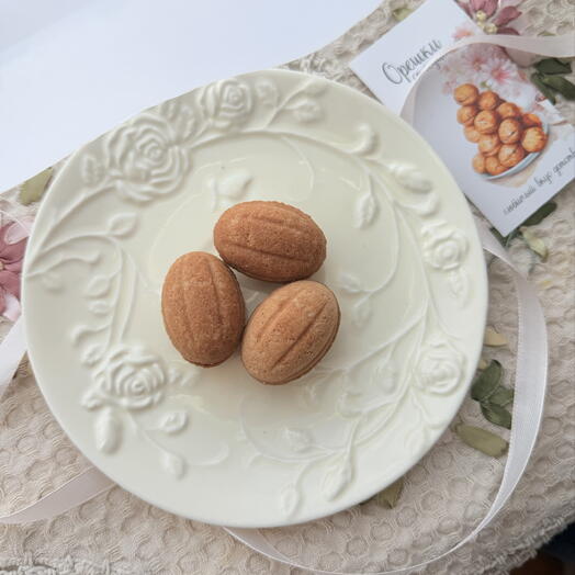 Классические орешки со сгущенным молоком