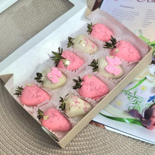 Chocolate-covered strawberries 10 pieces with bows