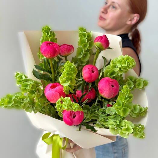 Самый стильный букет с пионами Coral Charm