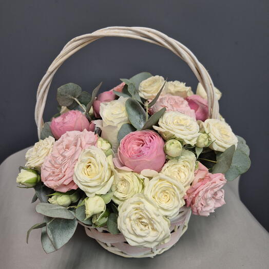 Корзина с цветами 7