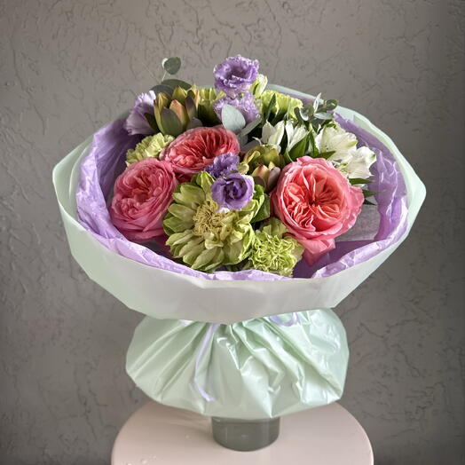 Бело зеленый букет 💐