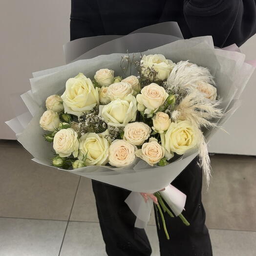 Букет с розами и лимониумом💕
