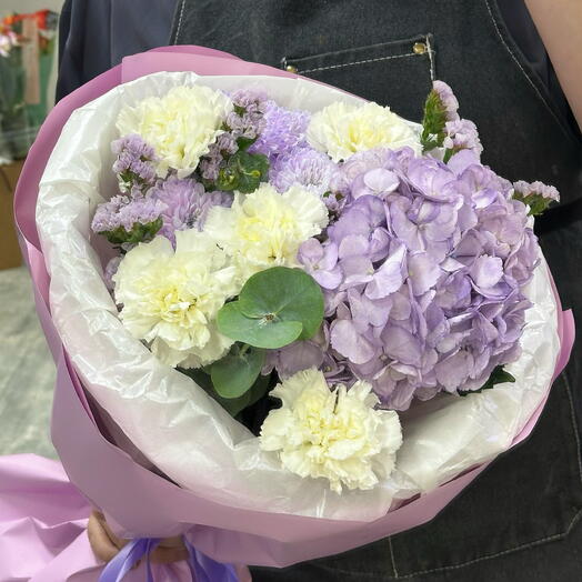 Лавандовый букет с Гортензией