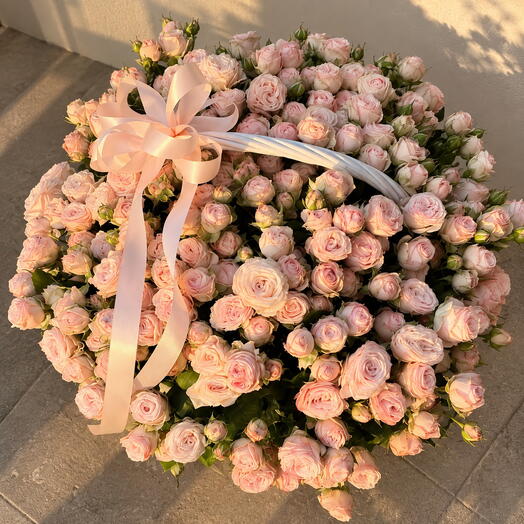 Peachy Love Basket