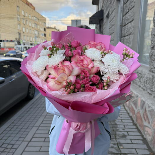 Яркая нежность