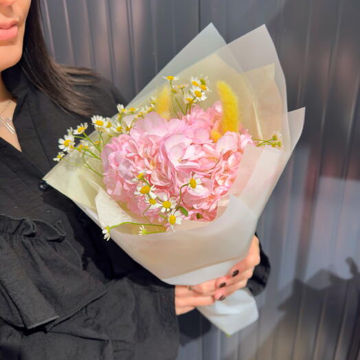 Гортензия 🌸 ромашки и сухоцветы яркий букет-комплимент
