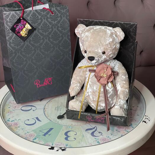 Teddy bear