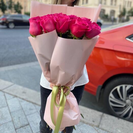 Bouquet of 15 pcs Fuchsia Roses