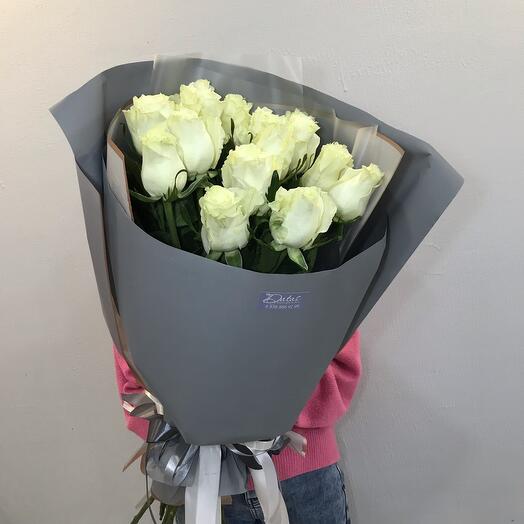Ramo de 15 elegantes Rosas blancas Mondial