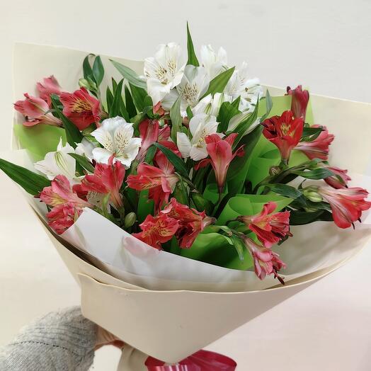Bouquet of 11 alstroemeria