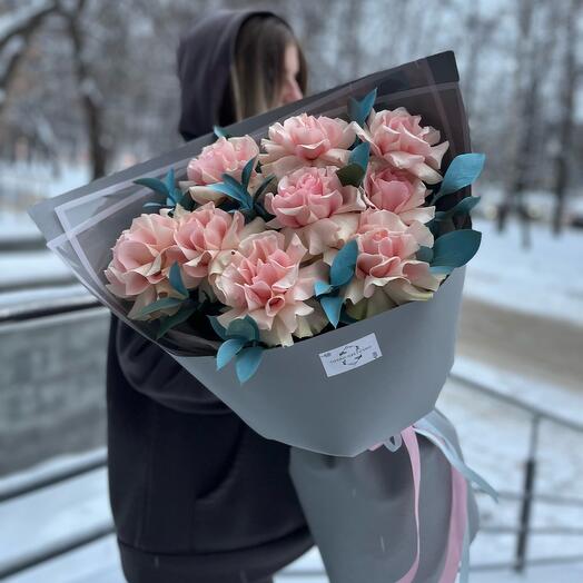 Персиковые кружевные розы