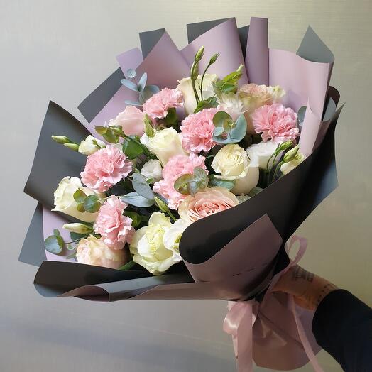 Roses and dianthuses