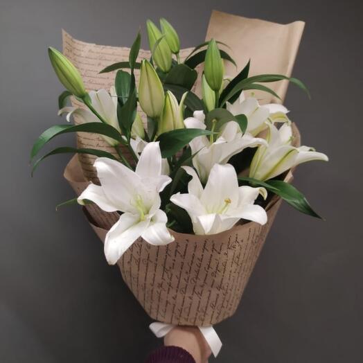 Bouquet of 3 fragrant lilies